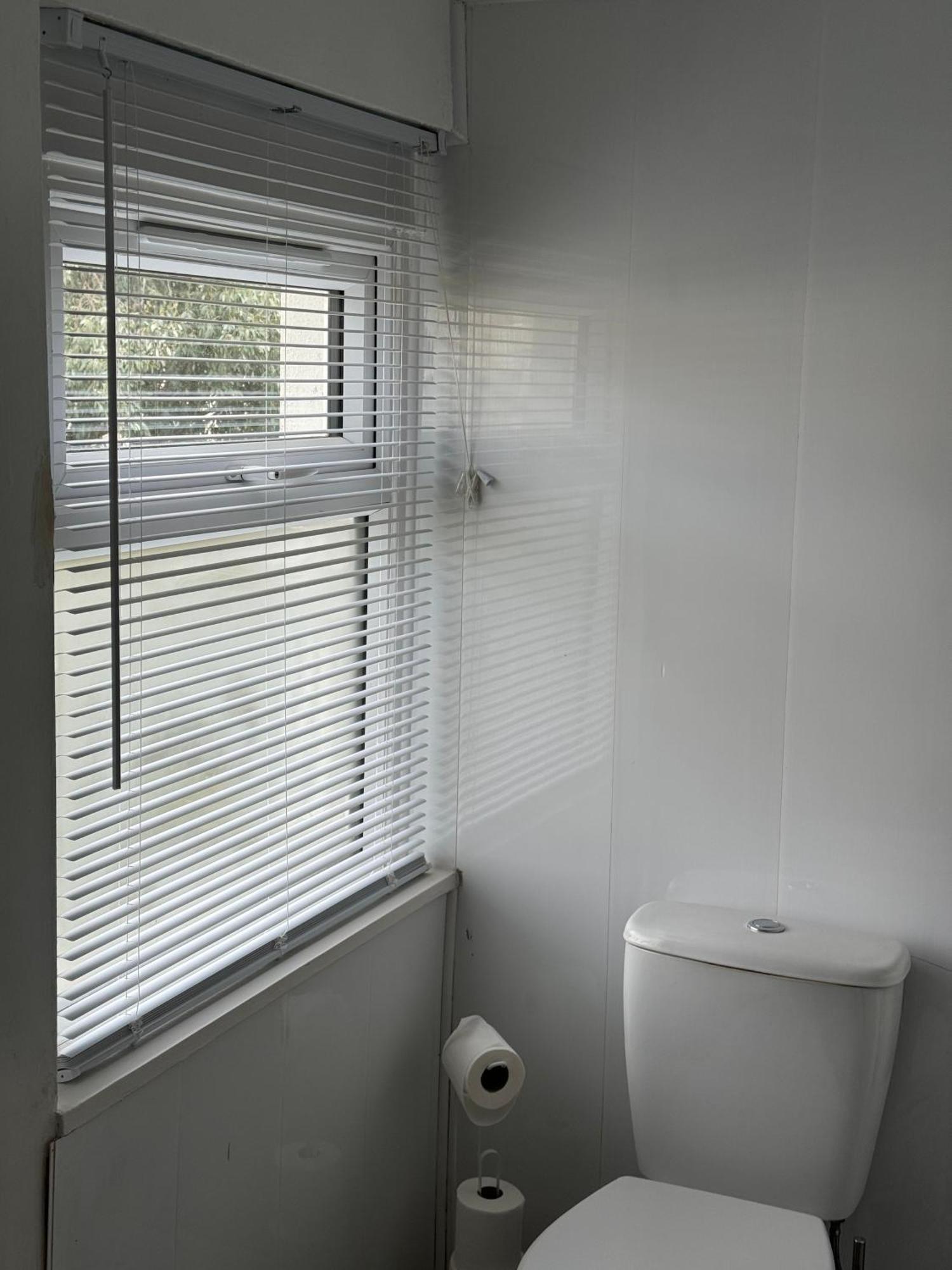 Mideyah Stays - 3 Bed Comfy House Cardiff Dış mekan fotoğraf